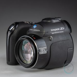Konika-Minolta_Dimage_Z5_7