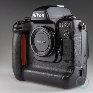 Nikon_D1_3