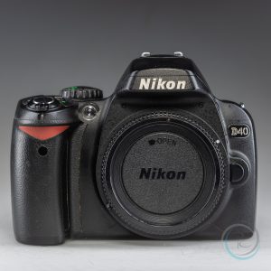 Nikon_D40_2