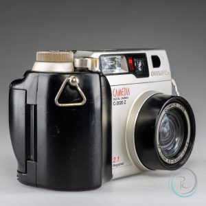 Olympus_Camedia_C2020Z_1