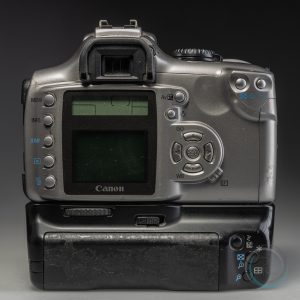 Canon_300D_Battery_Pack_4