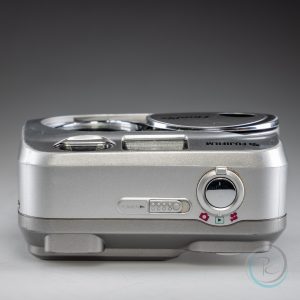 FujiFilm_FinePix_2600Zoom_5