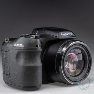 FujiFilm_FinePix_S2000HD_1