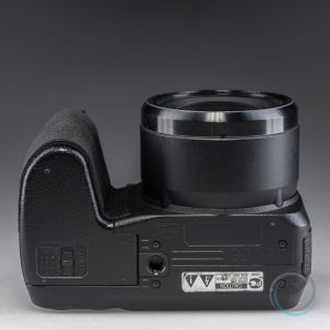 FujiFilm_FinePix_S2000HD_6