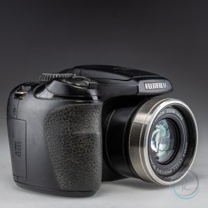 FujiFilm_FinePix_S5800_1