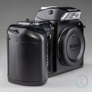 Nikon_F401_1