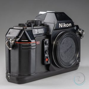 Nikon_F501_1