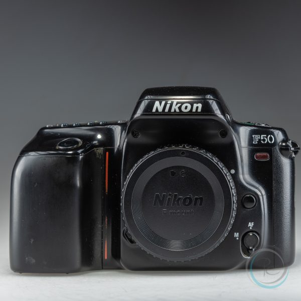 Nikon_F50_2