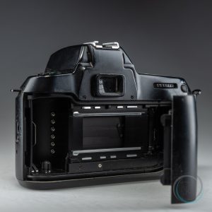 Nikon_F70_5