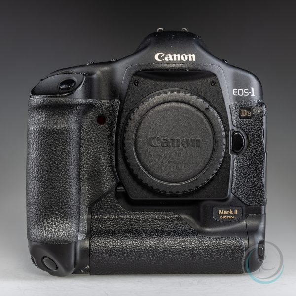Canon_1Ds_Mark2_2