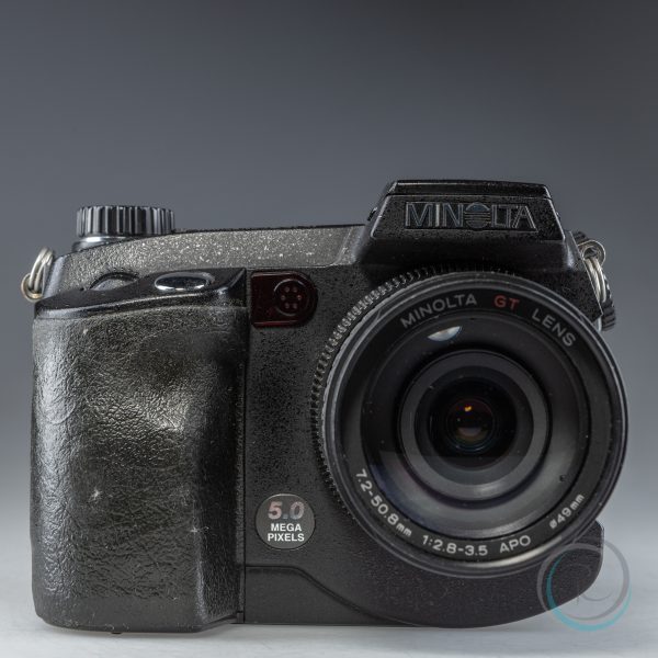 Minolta_DiMAGE_7_3