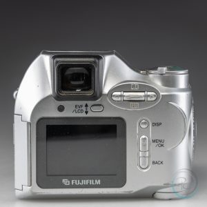 FujiFilm_FinePix_2800Zoom_6