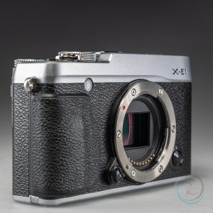 FujiFilm_X-E1_1