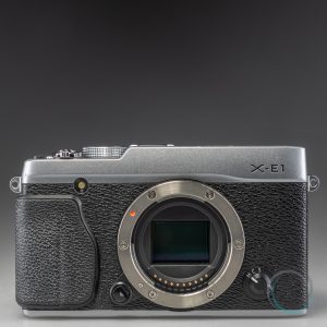 FujiFilm_X-E1_2