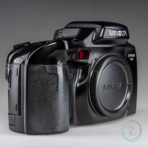 Minolta_Dynax_7xi_1