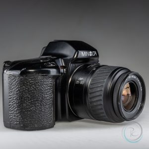 Minolta_Dynax_SPxi_1