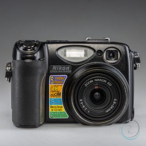 Nikon_Coolpix_5400_2