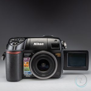 Nikon_Coolpix_8400_9