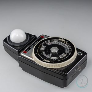 Minolta_Auto_Meter_Professional_1