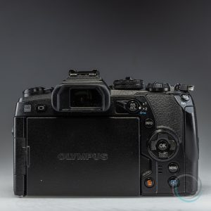 Olympus_OM-D_E-M1_Mark_II_6