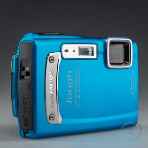 Olympus_Tough_TG-320_1