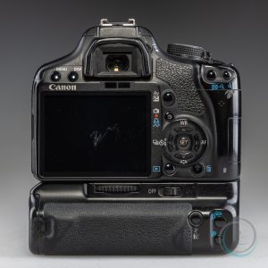 Canon_500D_Battery_Grip_4