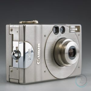 Canon_Digital_Ixus_1