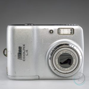 Nikon_Coolpix_L4_2
