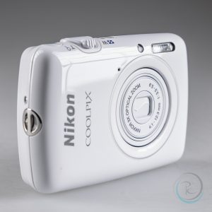 Nikon_Coolpix_S01_1
