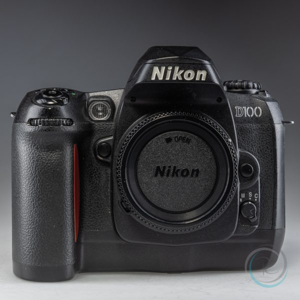 Nikon_D100_2