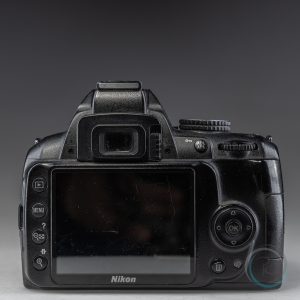 Nikon_D3000_5