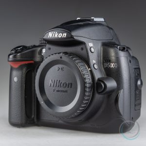 Nikon_D5000_3