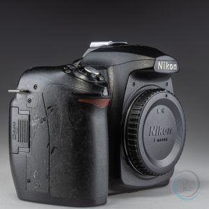 Nikon_D50_1