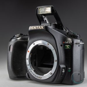 Pentax_istDs_1