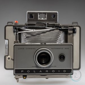 Polaroid_Automatic_230_2