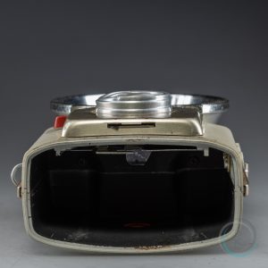 Kodak_Brownie_Starflash_White_Model_7