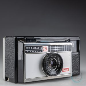 Kodak_Instamatic_224_1