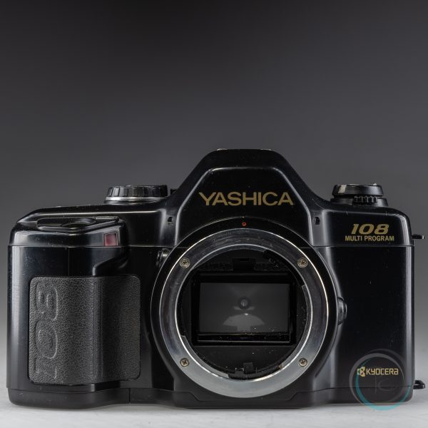 YASHICA_108_Kyocera_2
