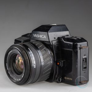 Yashica_200AF_3