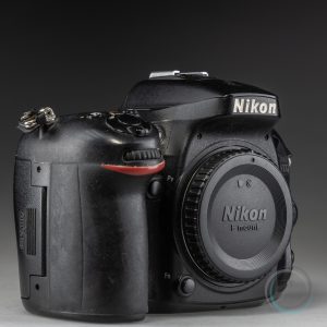 Nikon_D7100_1