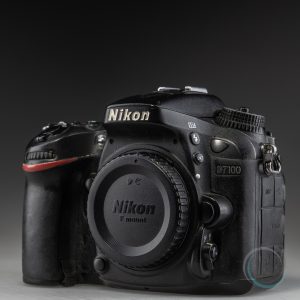 Nikon_D7100_4