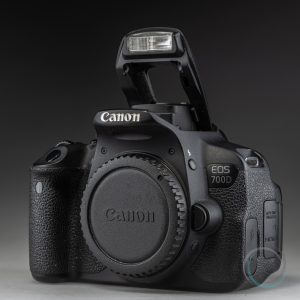 Canon_EOS_D700_3