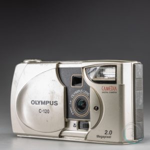 Olympus_Camedia_C-120_4