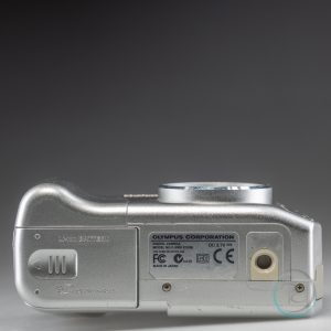 Olympus_Camedia_C-5000Zoom_6