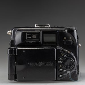 Nikon_Coolpix_5000_4