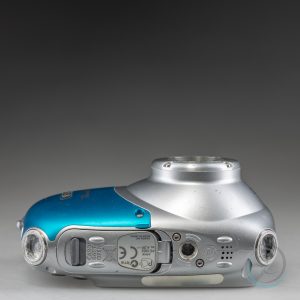 Canon_PowerShot_D10_6