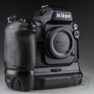 Nikon_F100_1