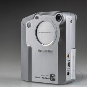 FujiFilm_FinePix_4800_Zoom_3