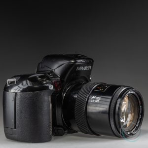 Minolta_Dynax_800si_1