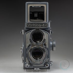 Yashica_44_4